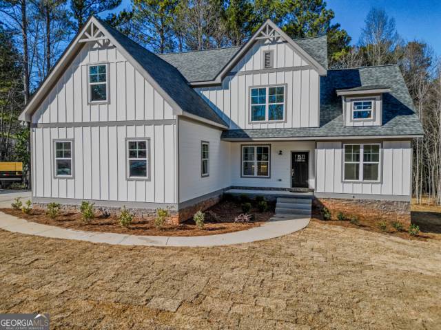 Tanyard Village