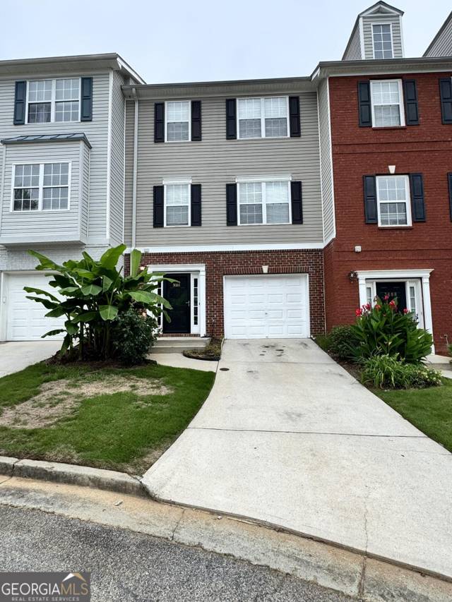 3686 Lantern Walk Lane, home for sale in Scottdale