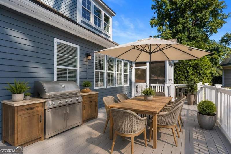 3 bedroom Single Family Residence at 1100 Mira Vista Cove, Harbor Club, Greensboro — photo 2