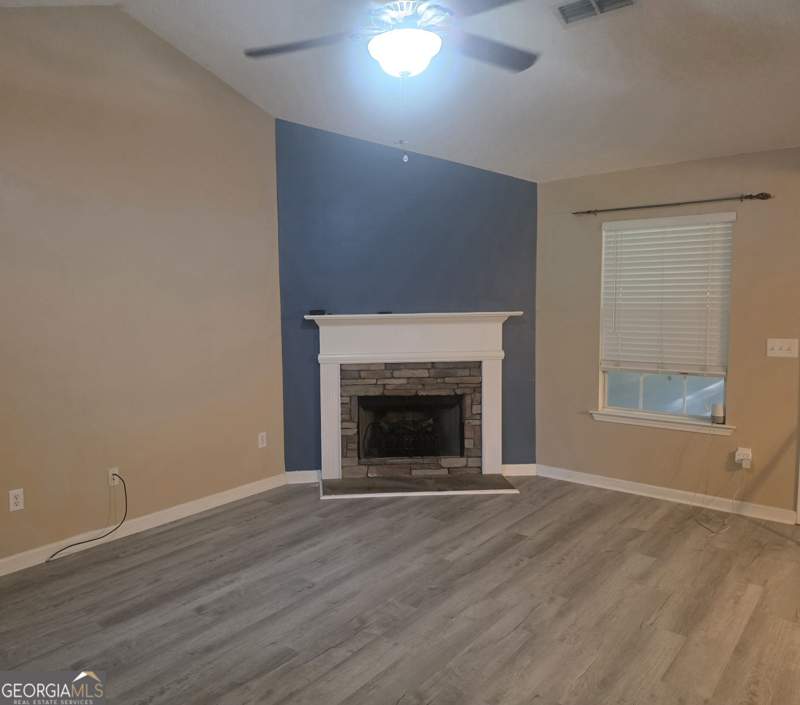 3 bedroom Single Family Residence at 358 Autumn Ridge Trail, Autumn Ridge, Gray — photo 5
