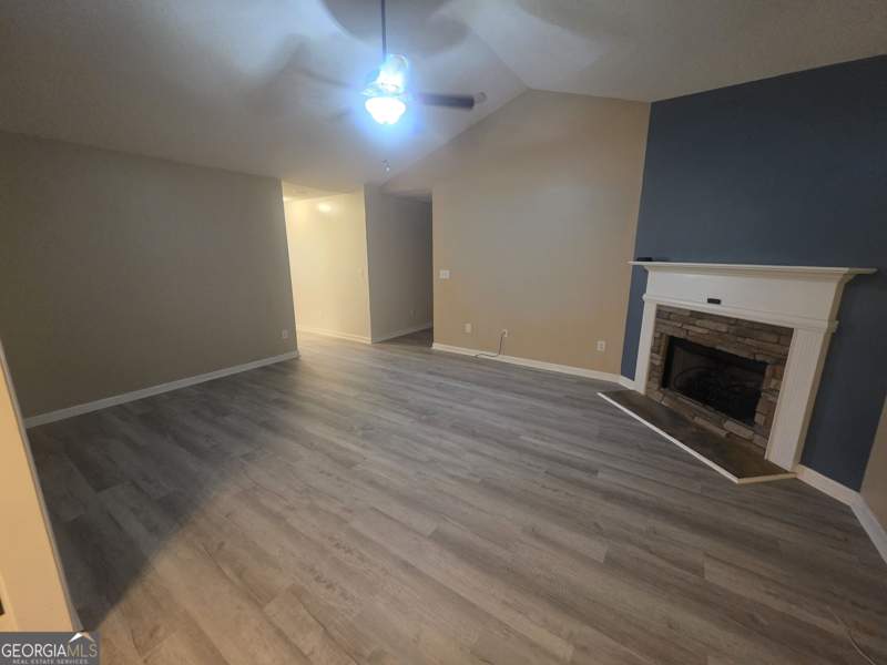 3 bedroom Single Family Residence at 358 Autumn Ridge Trail, Autumn Ridge, Gray — photo 4