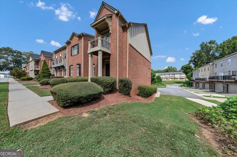 2 bedroom Townhouse at 4401 George David Way, Townhomes of Park Place, Powder Springs — photo 4