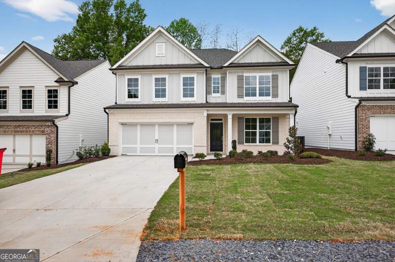 4 bedroom Single Family Residence at 4862 White Street, None, Sugar Hill — photo 1
