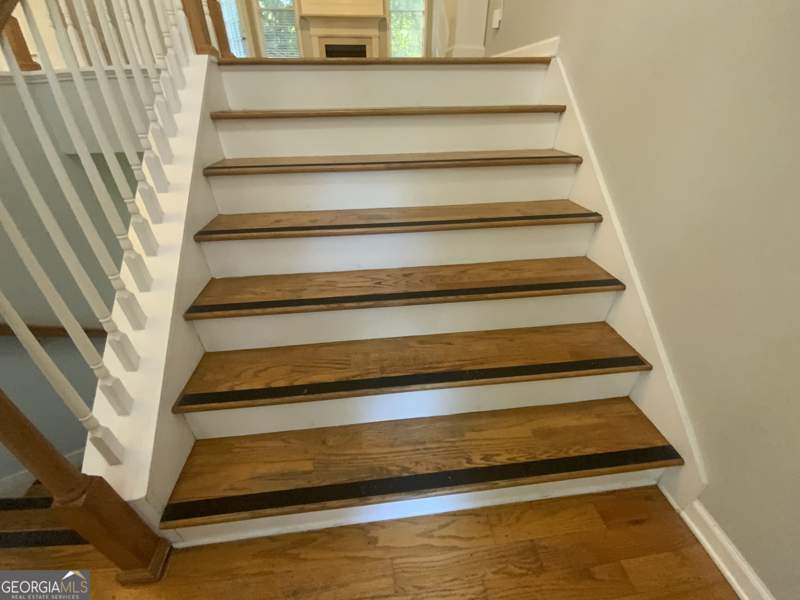 4 bedroom Single Family Residence at 3338 Maxwell Drive, Maxwell, Marietta — photo 2