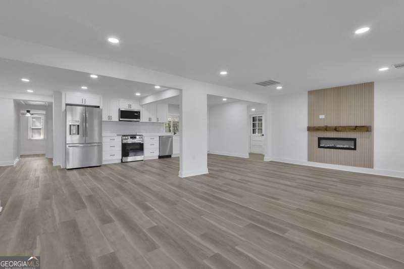 4 bedroom Single Family Residence at 123 Cowan Road, None, Covington — photo 4