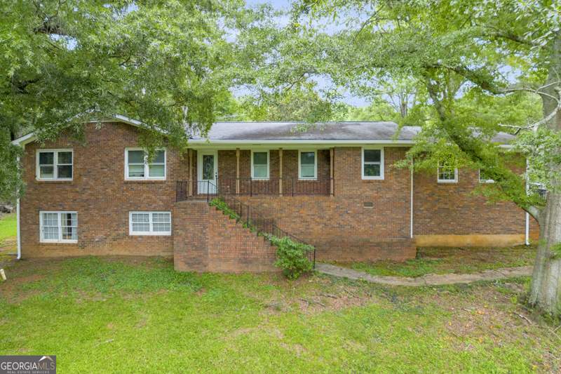 4 bedroom Single Family Residence at 145 Joe Carey Road, None, Winterville — photo 2