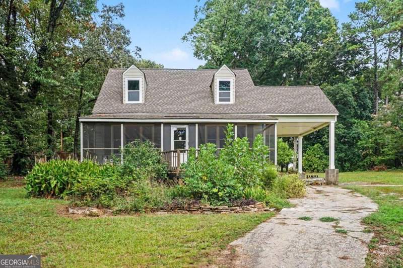 3 bedroom Single Family Residence at 6044 Shadow Rock Drive, None, Lithonia — photo 1