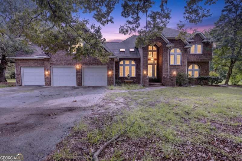 4 bedroom Single Family Residence at 358 Hood Road, None, Statesboro — photo 2