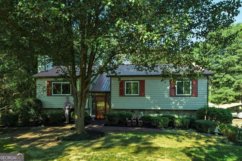 3 bedroom Single Family Residence at 101 Holly Creek Court, Holly Creek Estates, Woodstock — photo 1