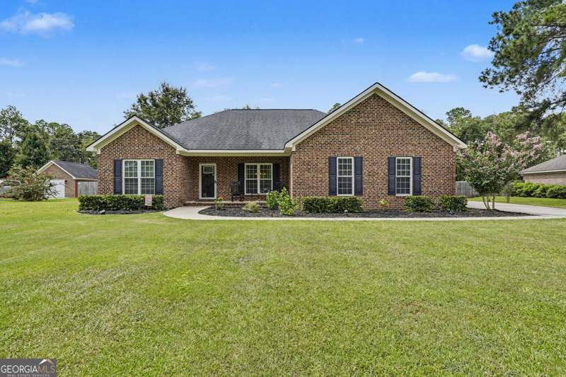 3 bedroom Single Family Residence at 123 Sweet Briar Trail, SWEETBRIAR, Statesboro — photo 2