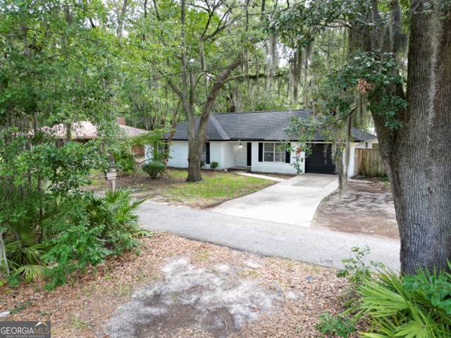 822 Lakeview Court, home for sale in Hinesville