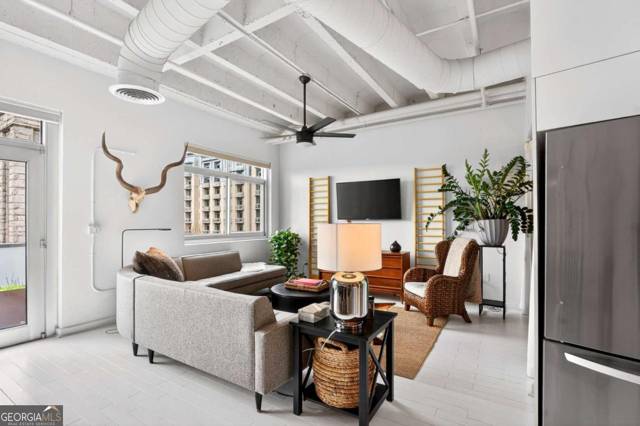805 Peachtree