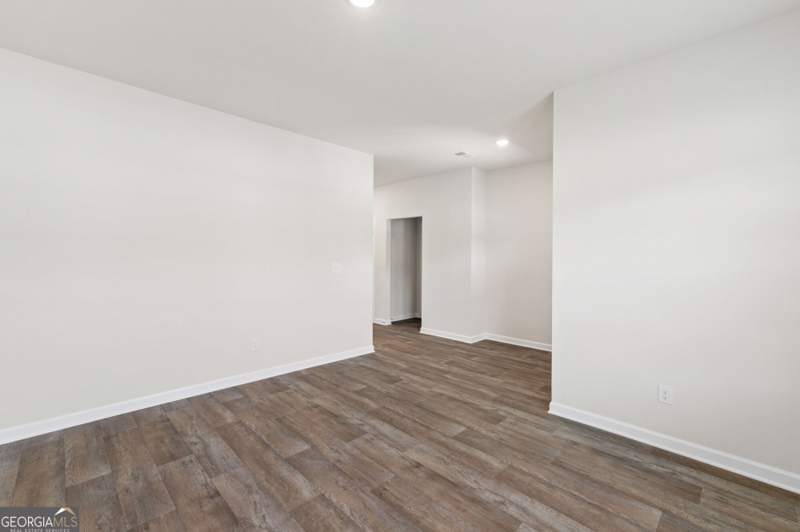 4 bedroom Single Family Residence at 1149 Homer Way, Bluffs at Carey Station, Greensboro — photo 2