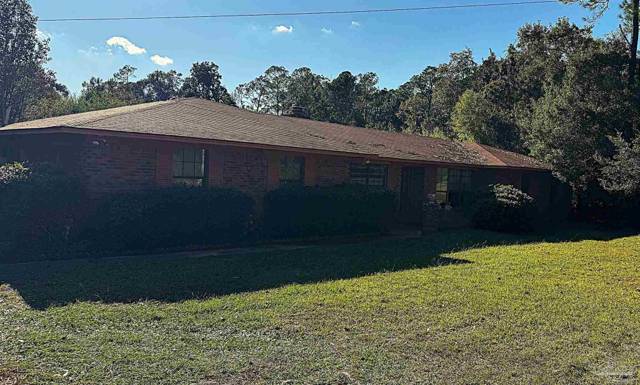 210 Man O War Cir home for sale in Pine Forest Estates
