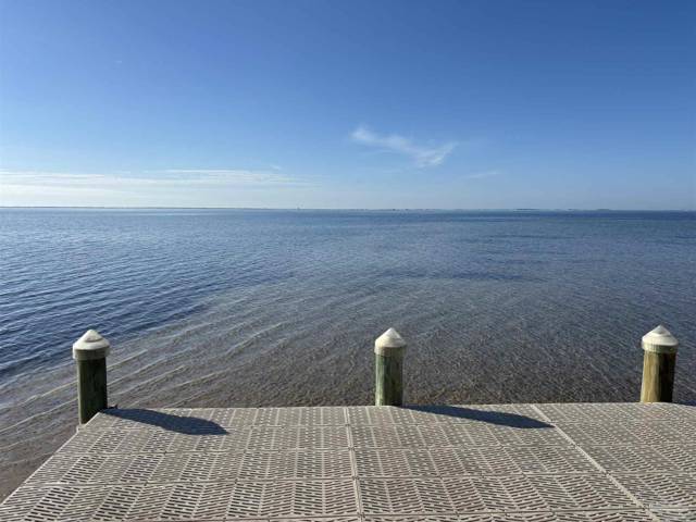 Lighthouse Pointe