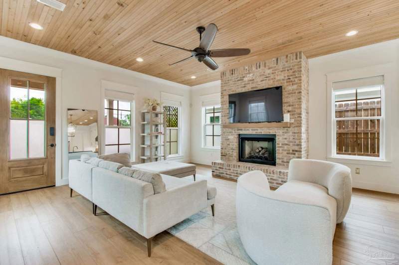 3 bedroom Single Family Residence at 1208 E Fisher St, New City Tract, Pensacola — photo 5