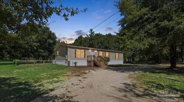 6885 Dora Lee Killam Rd, home for sale in Century