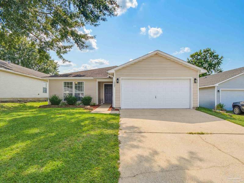 3 bedroom Single Family Residence at 10595 Wilderness Ln, Maple Oaks West, Pensacola — photo 1