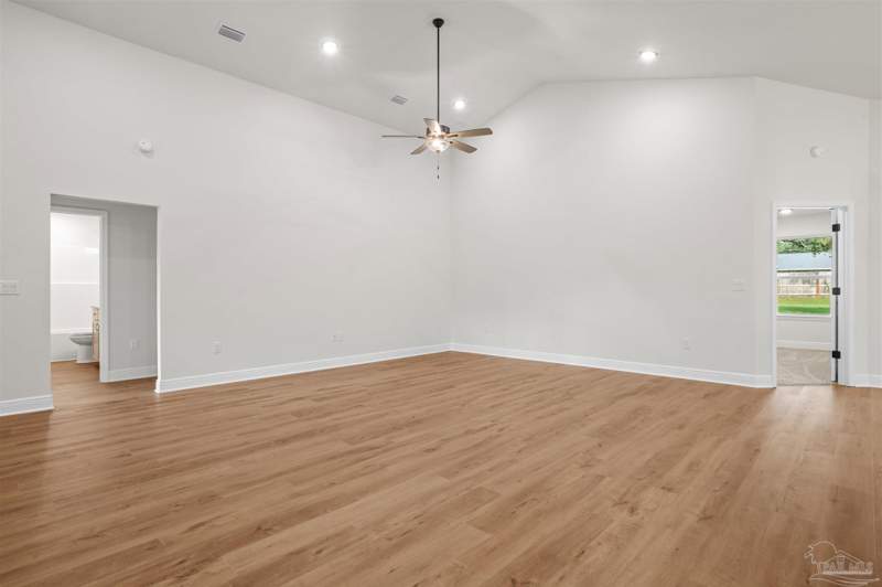 3 bedroom Single Family Residence at 8237 Western Way Dr, None, Pensacola — photo 3