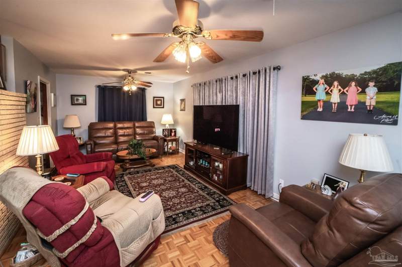 3 bedroom Single Family Residence at 6461 Lark Ave, College Park, Milton — photo 5