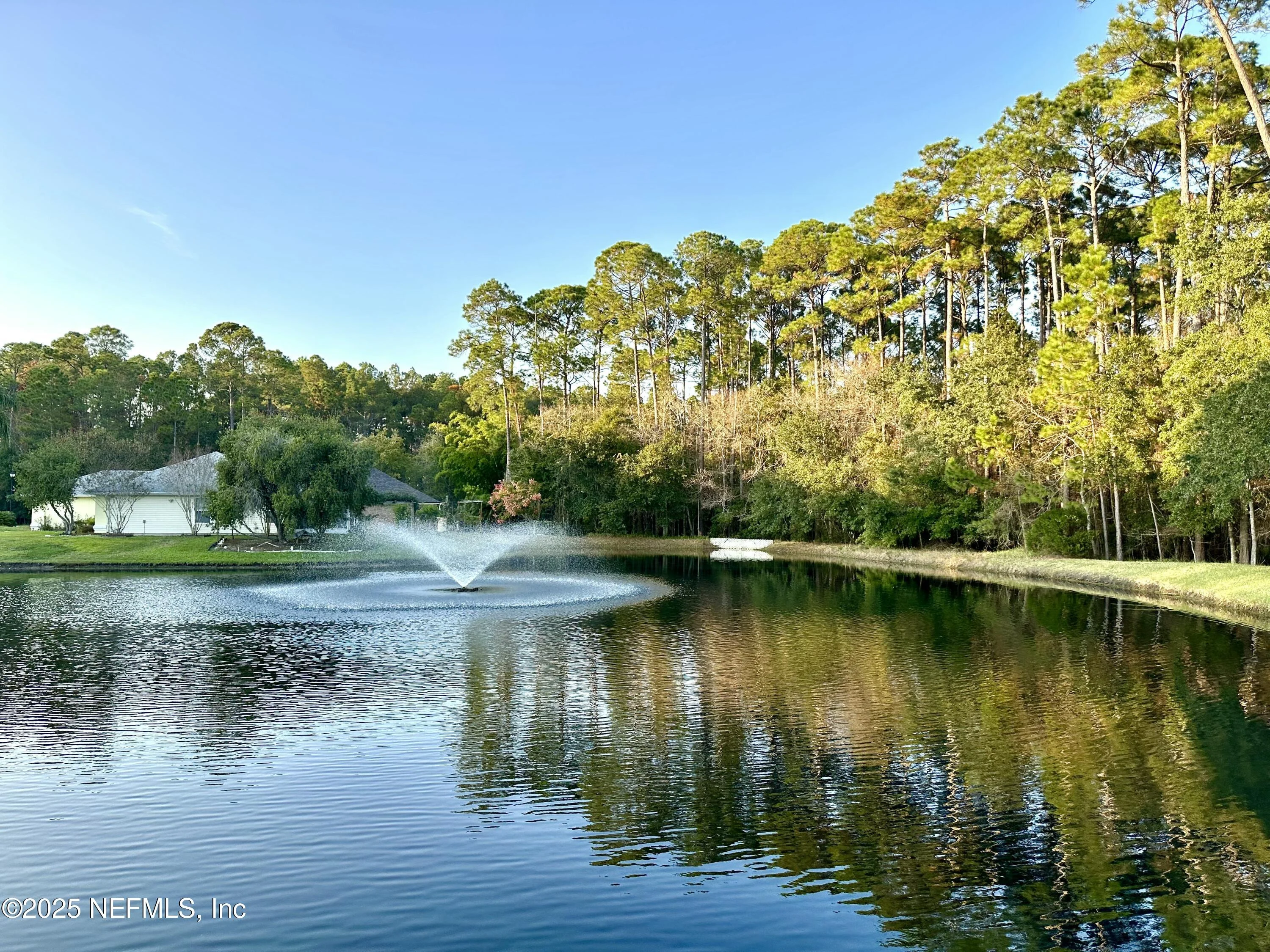 Lakes and amenities at Arbor Oaks