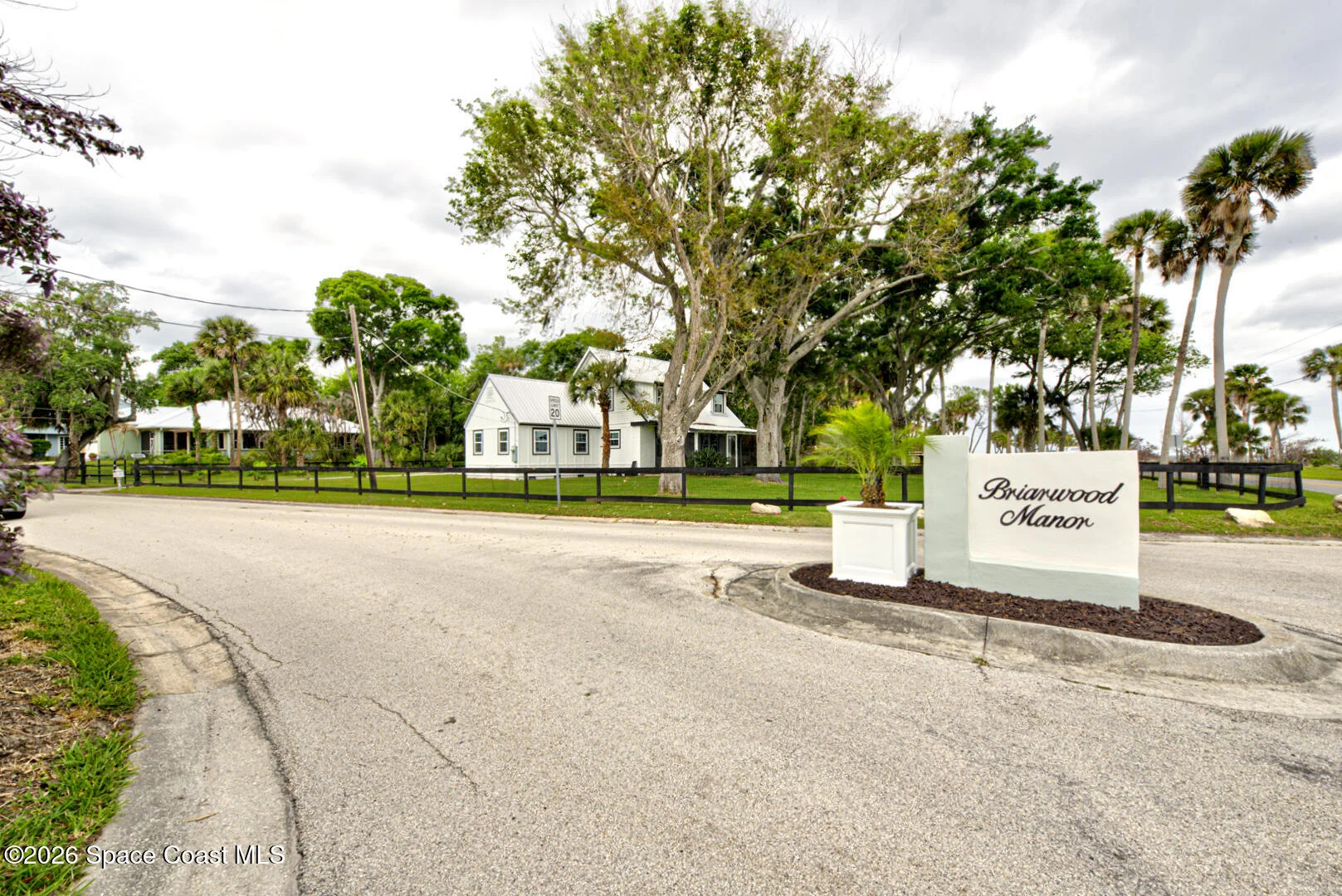 Briarwood Manor