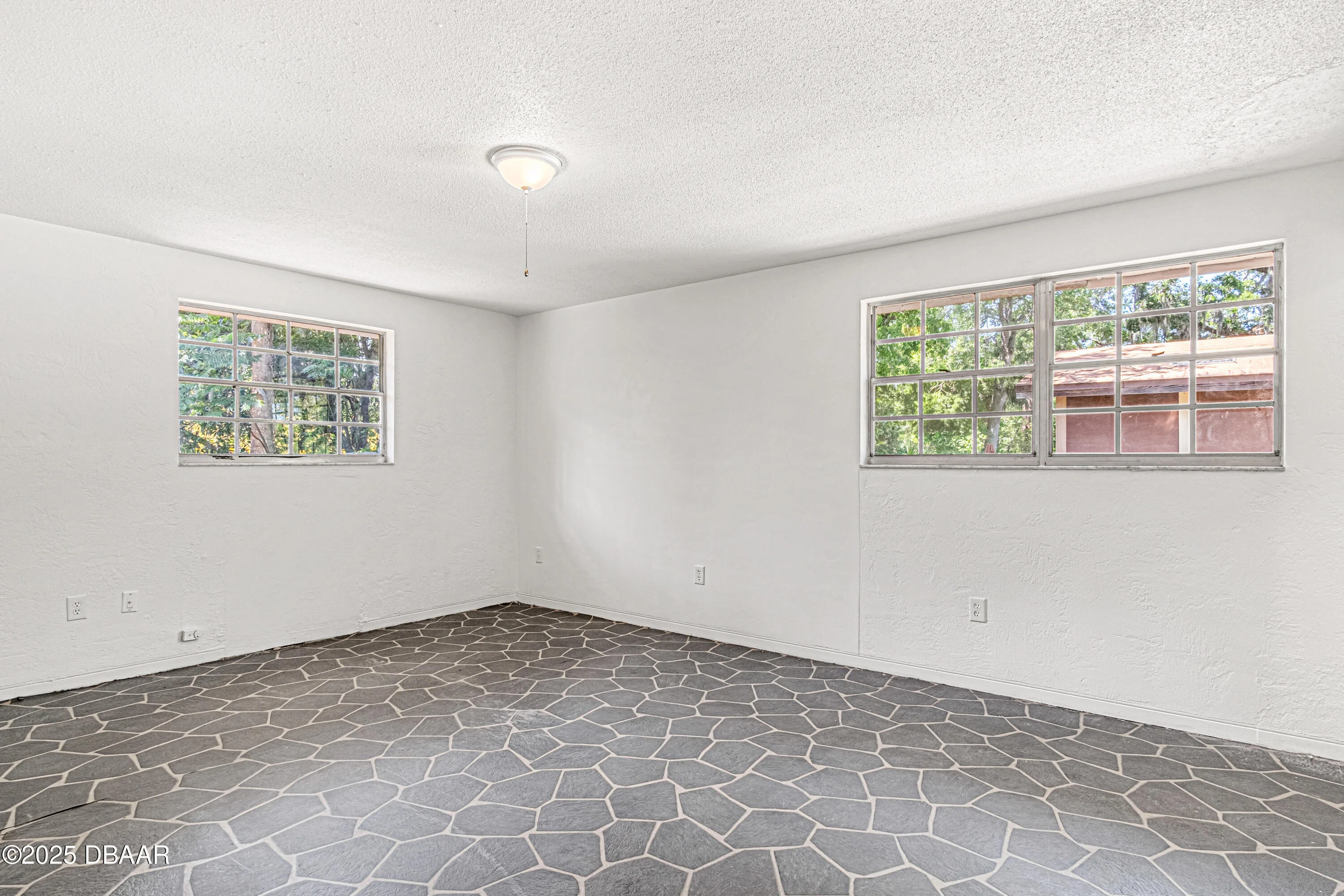 Cherokee Park Homes for Sale in Holly Hill, FL