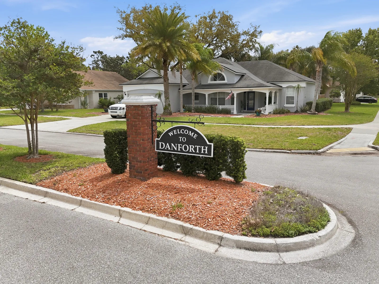 Danforth, Jacksonville, photo 3
