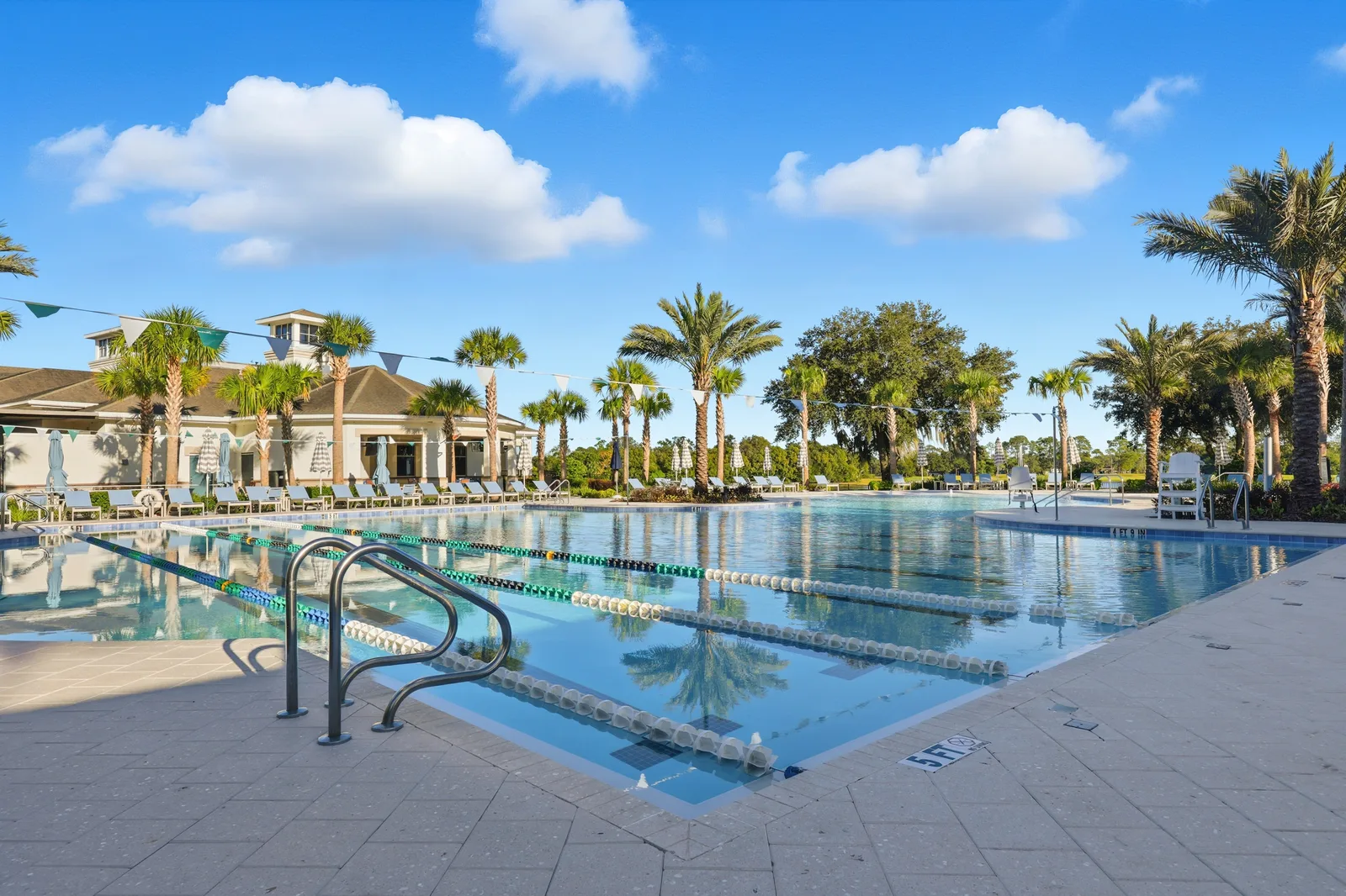Deerwood Country Club