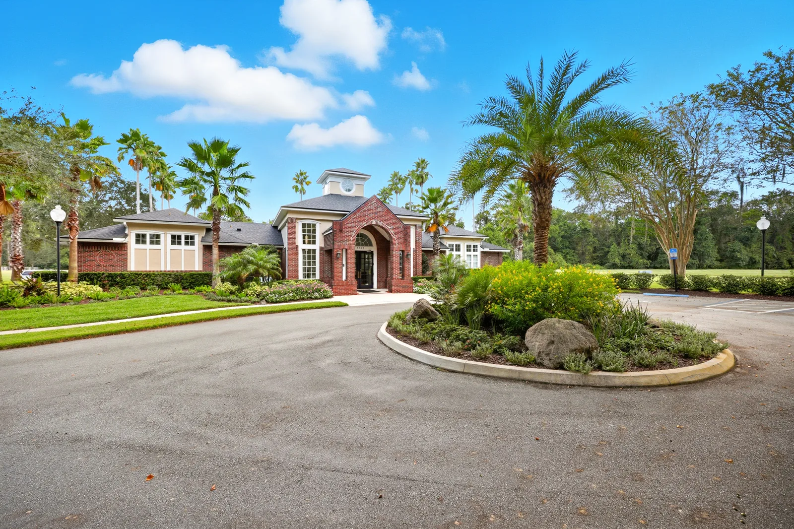 East Hampton, Jacksonville, photo 3