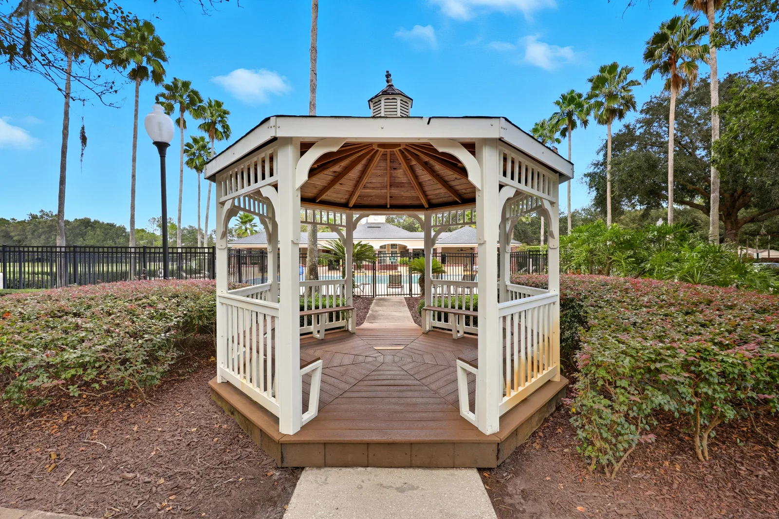 East Hampton, Jacksonville, photo 5