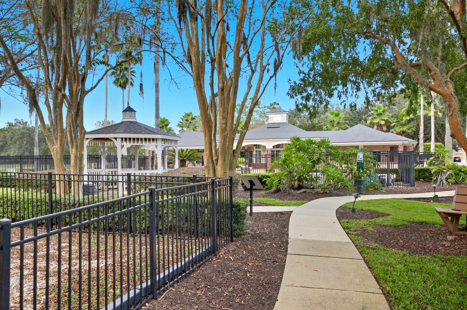 East Hampton, Jacksonville, photo 7