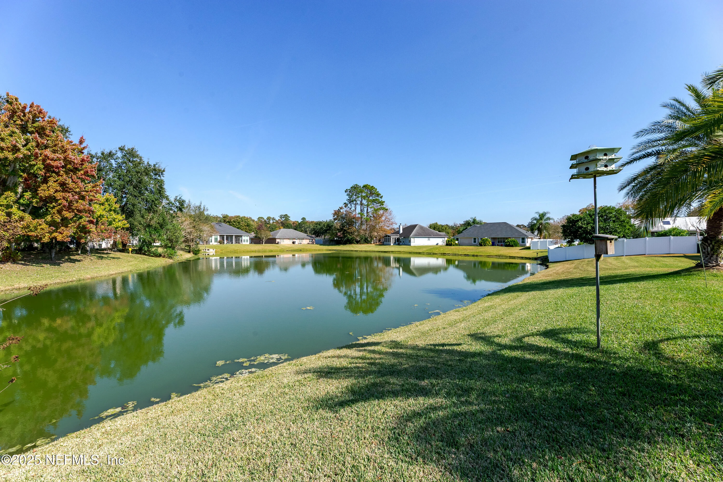 Gated entrance at Laurel Grove