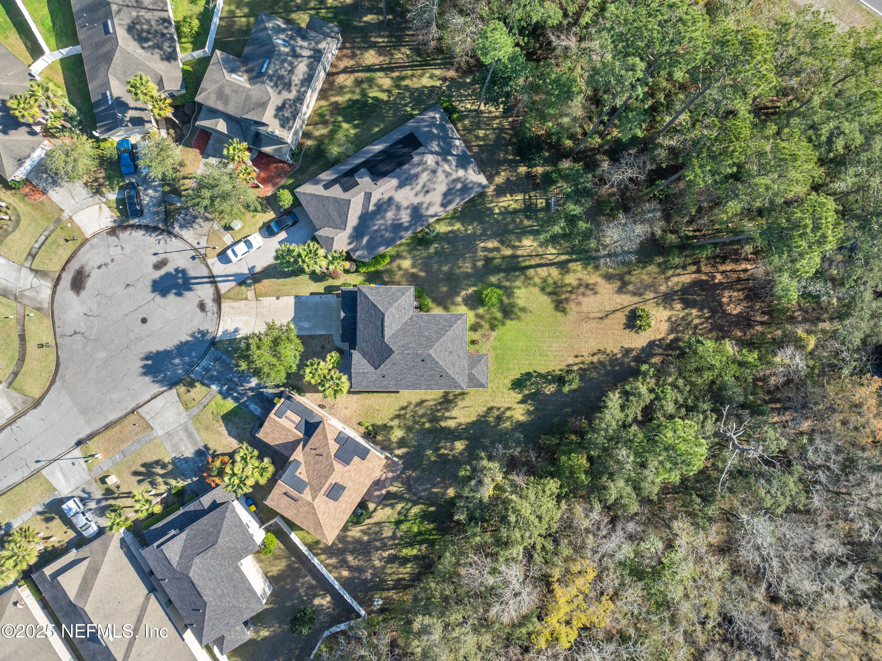 Homes along the fairways at Lexington Park