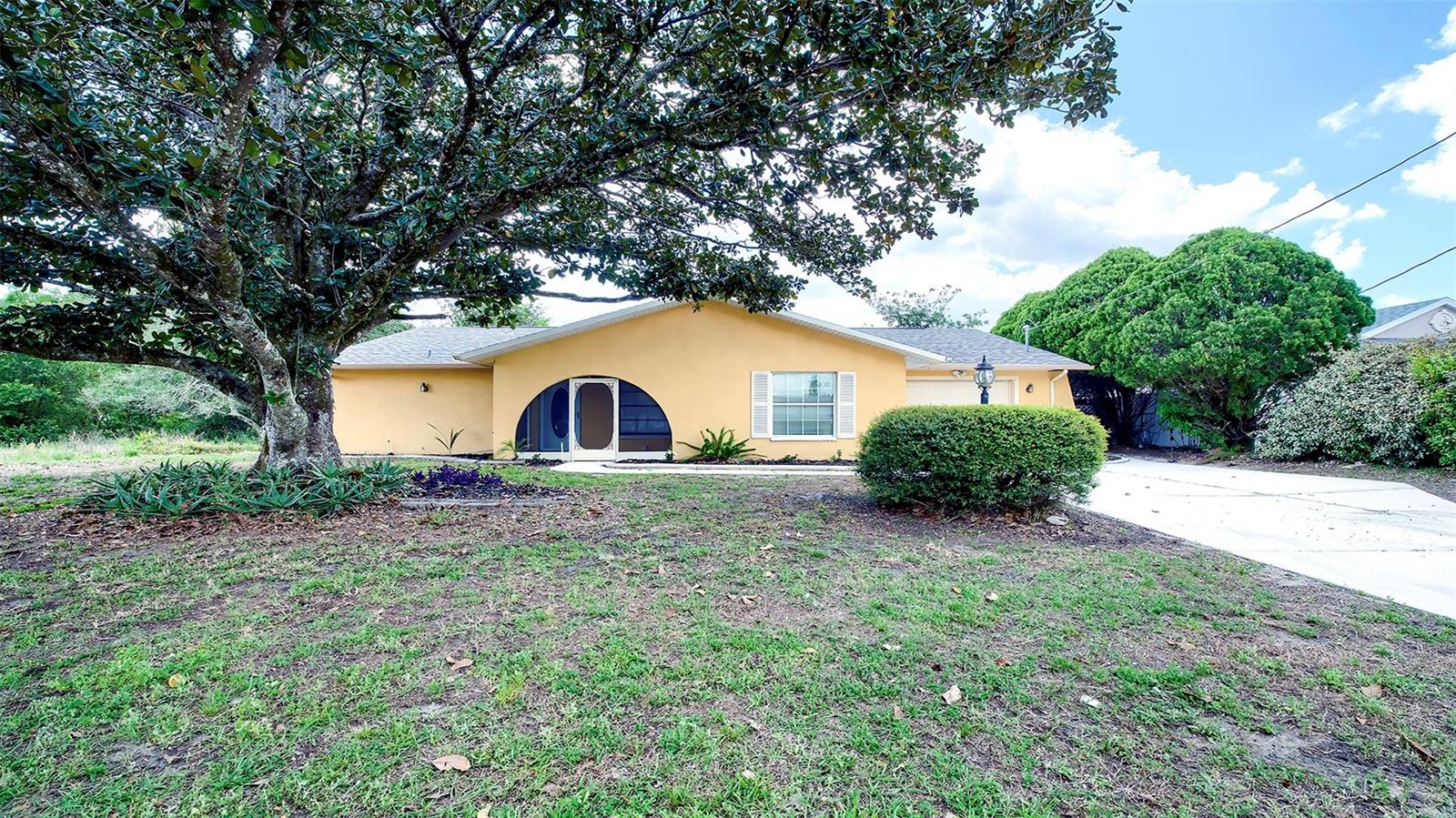 12050 Cavern Road home for sale in Spring Hill