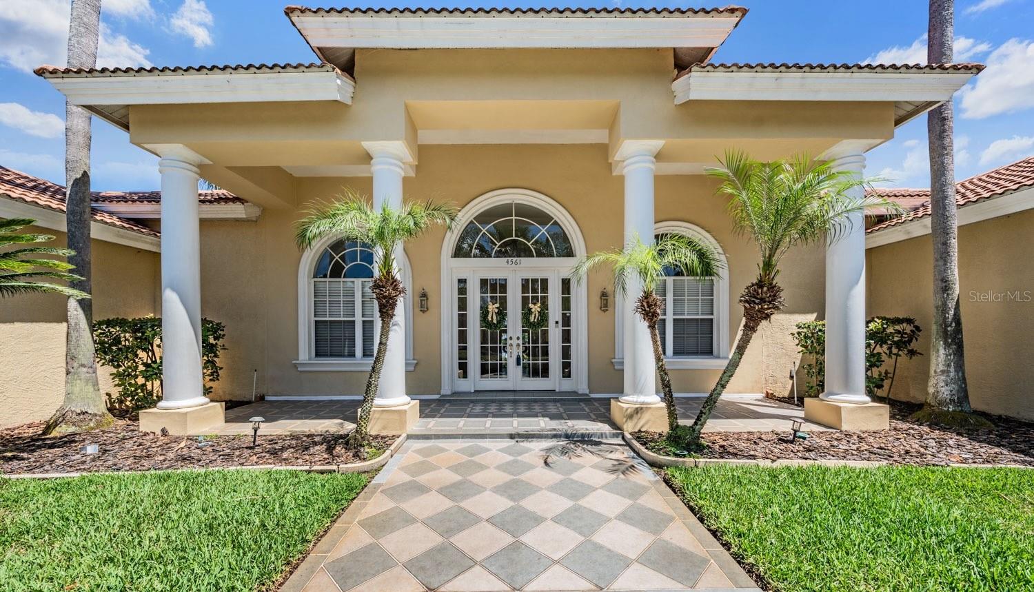 Robinwood atLansbrook