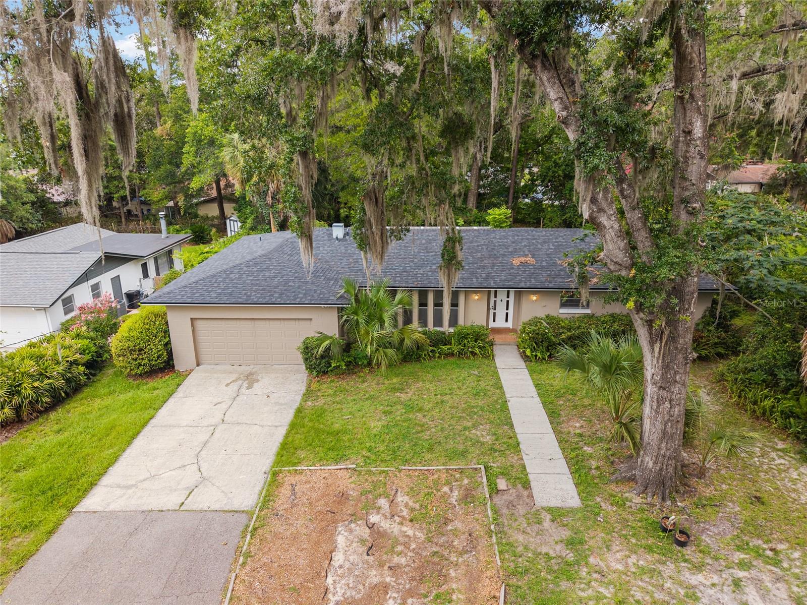 Simmons Crestview in Gainesville