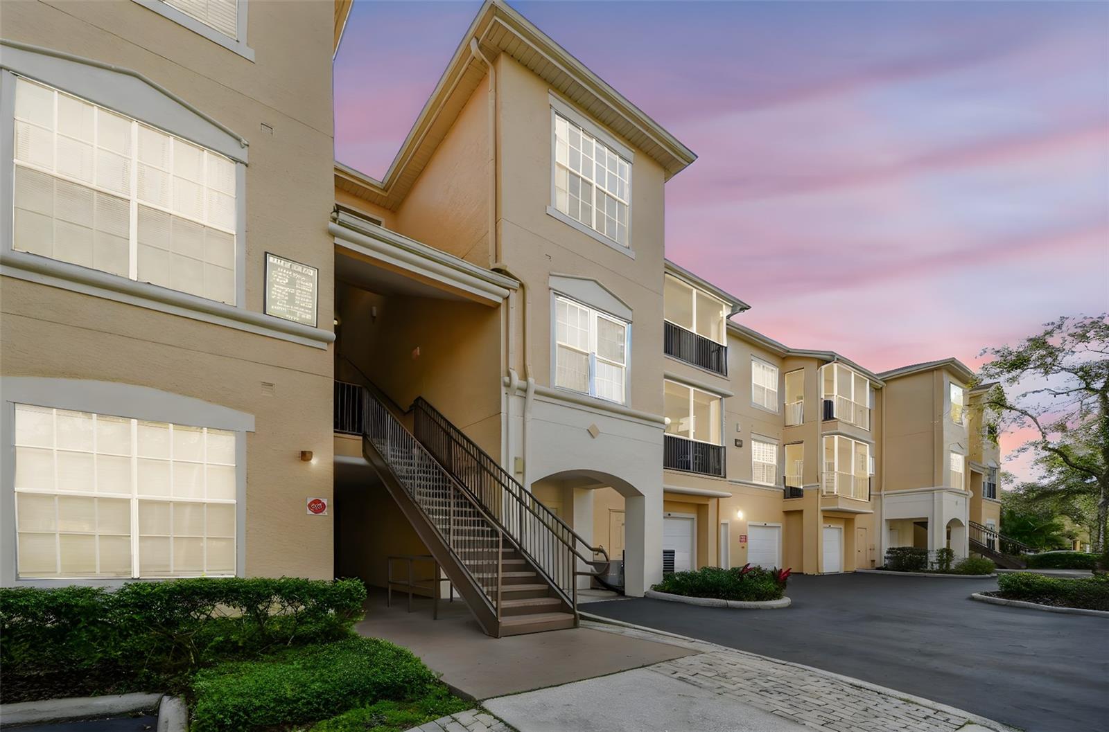 Oxford Place at Tampa Palms in Tampa