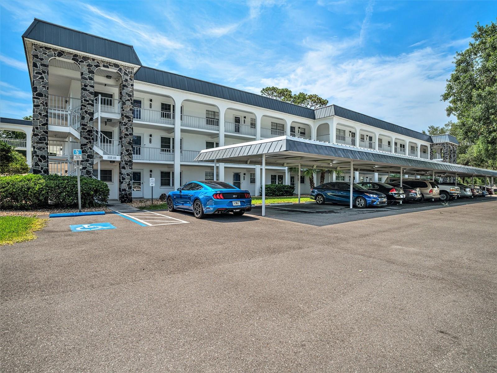 Zephyr Estates