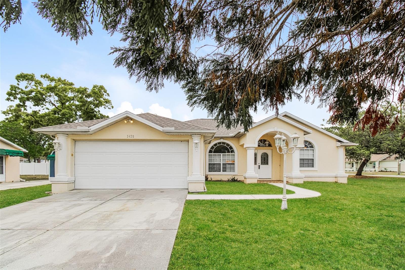3428 Tomahawk Avenue home for sale in Weeki Wachee Woodlands