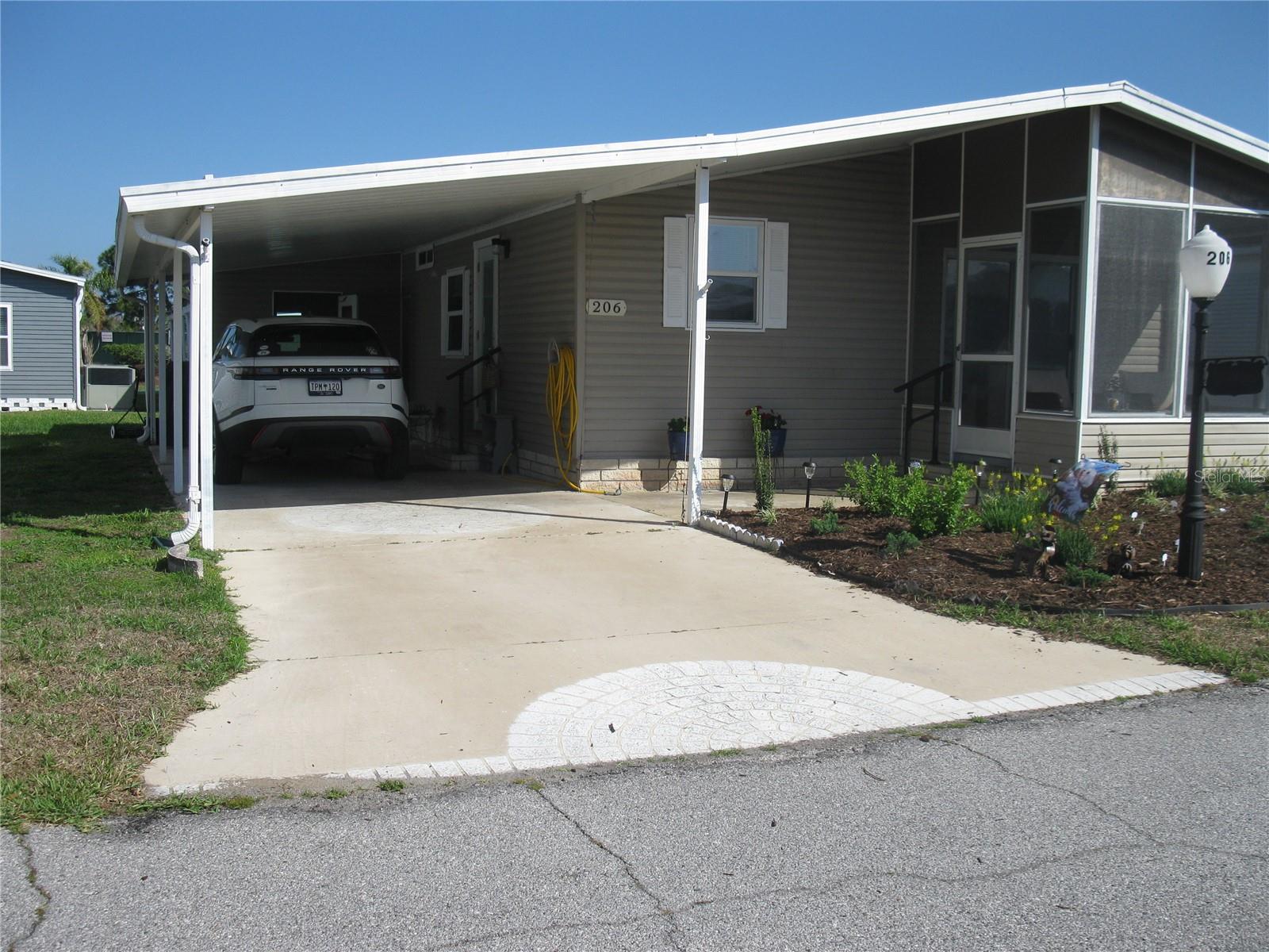 206 York Cottage Drive home for sale in Sweetwater Golf and Tennis Club