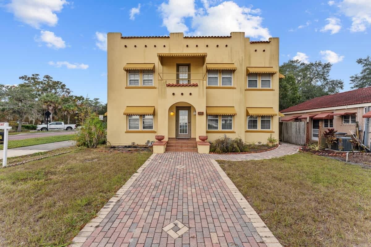 304 Lakeshore Boulevard home for sale in TOLIGA LAKE VIEW