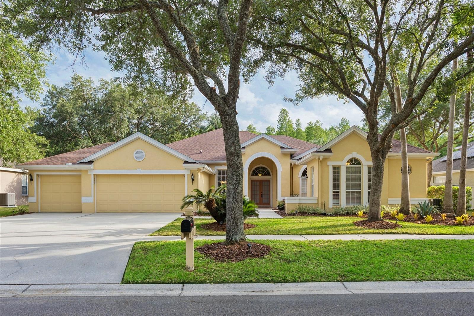 5306 Reflections Boulevard home for sale in Villarosa