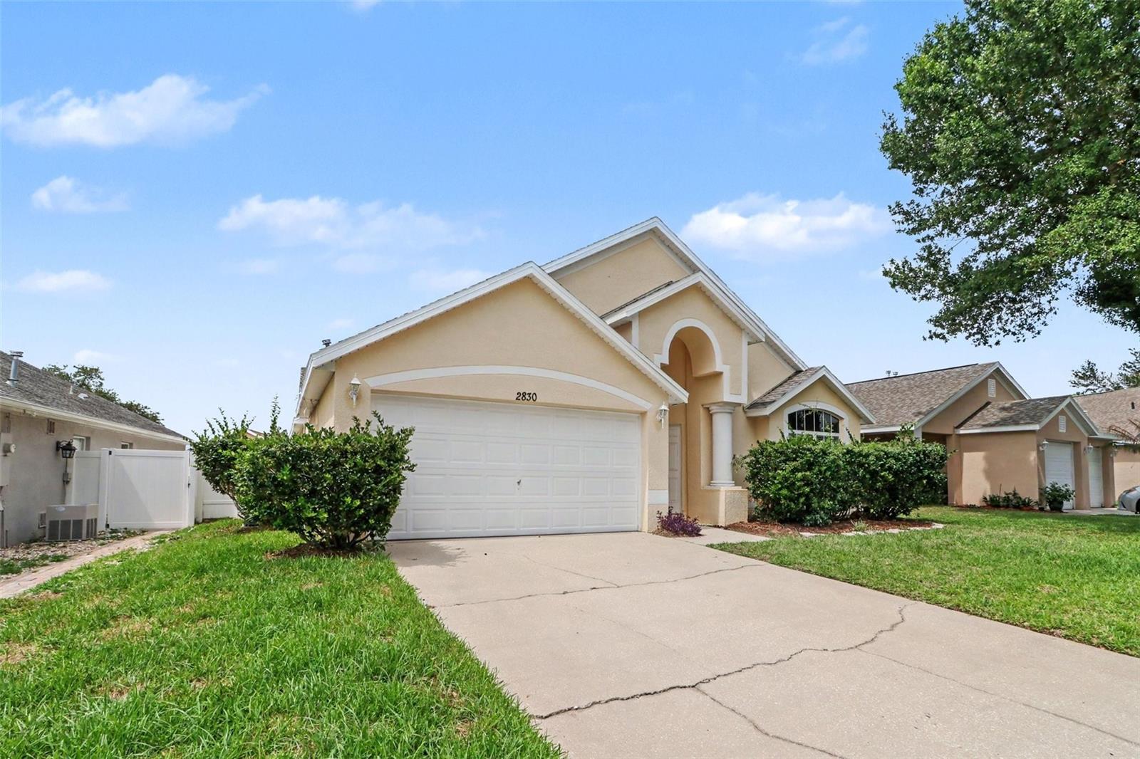 2830 Wilshire Road home for sale in Weston Hills