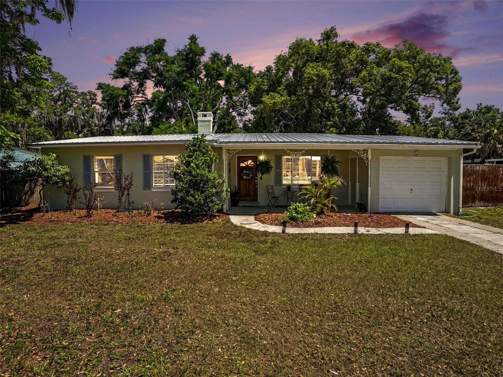 315 W 11Th Avenue home for sale in MOUNT DORA ORANGE HILL