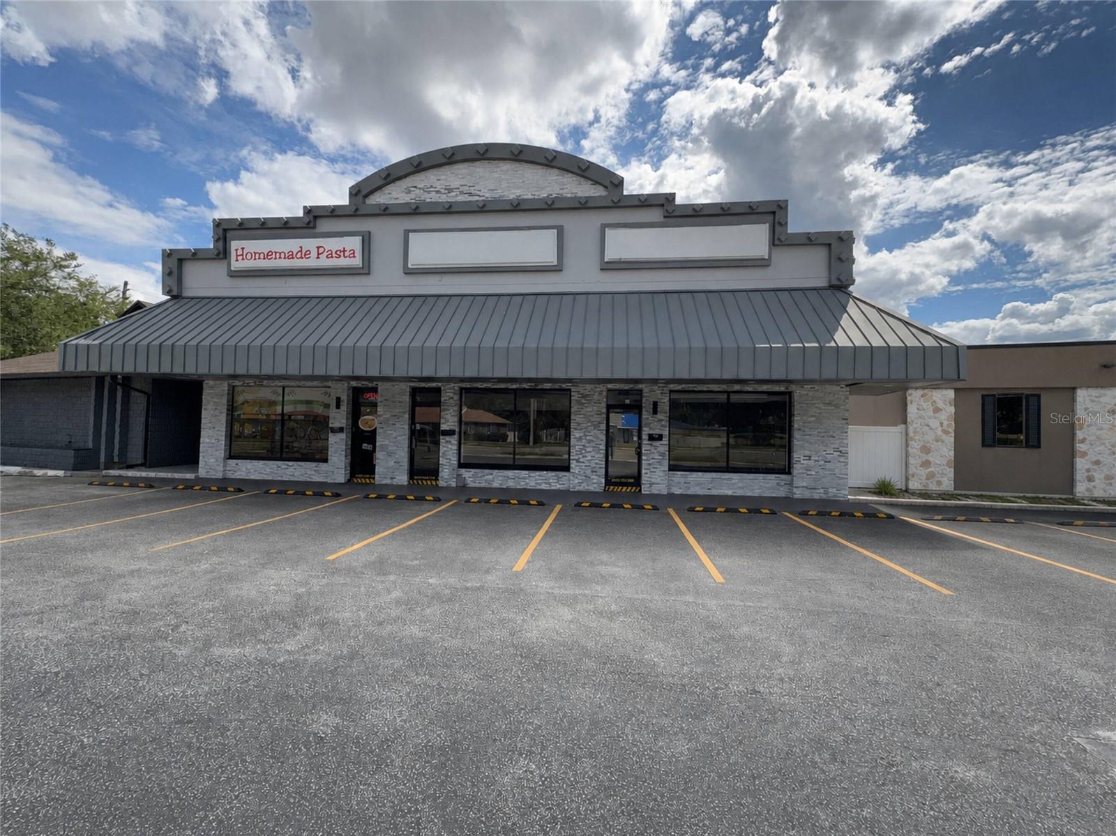 EDGEWATER PROFESSIONAL CENTER in Orlando