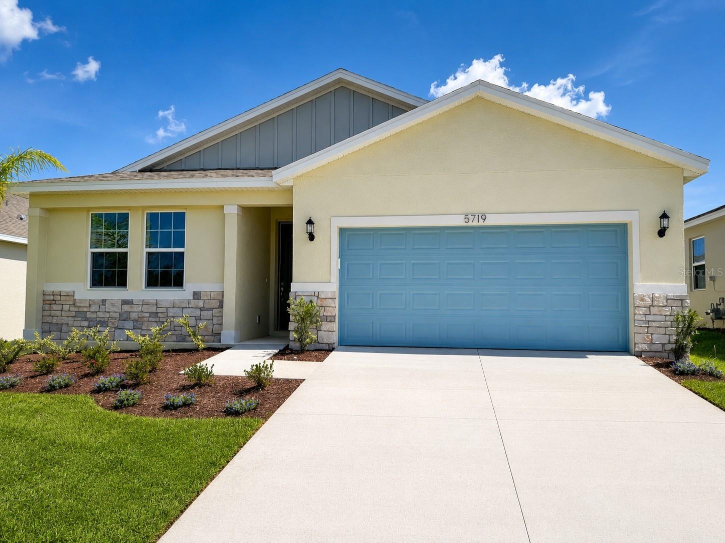 HERITAGE-THE COTTAGES OF SANDERS GROVE