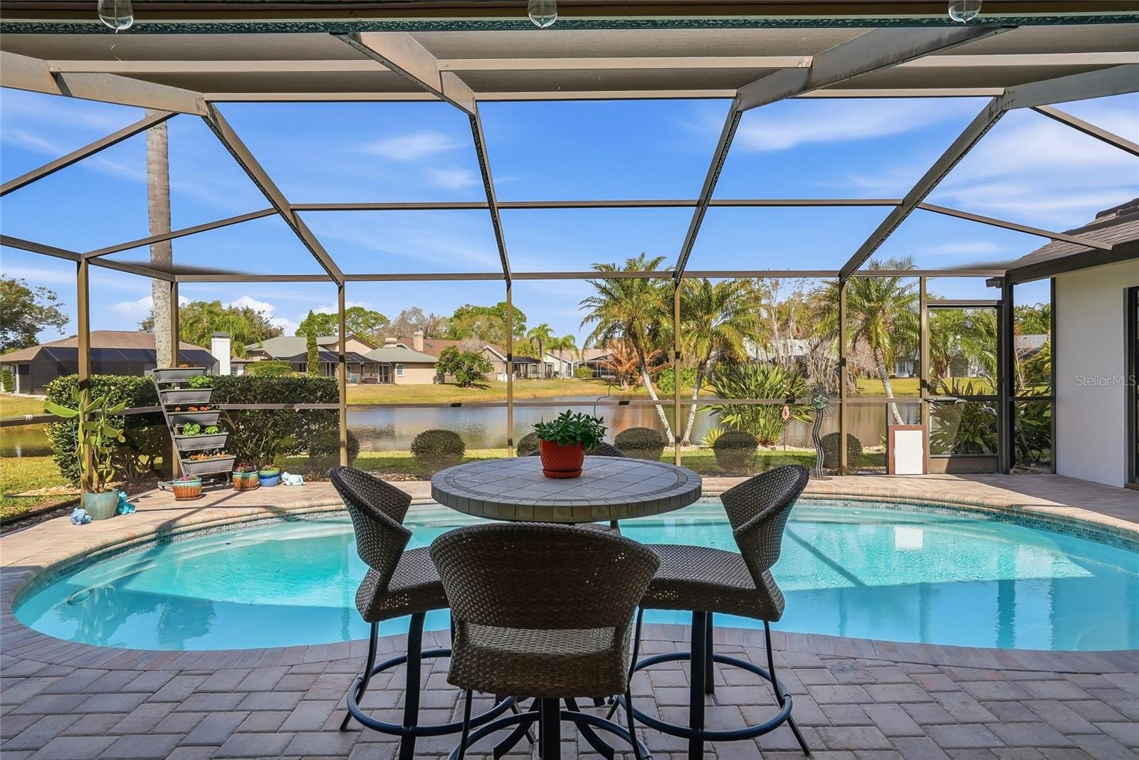 Shadowlake Villageat Woodfield