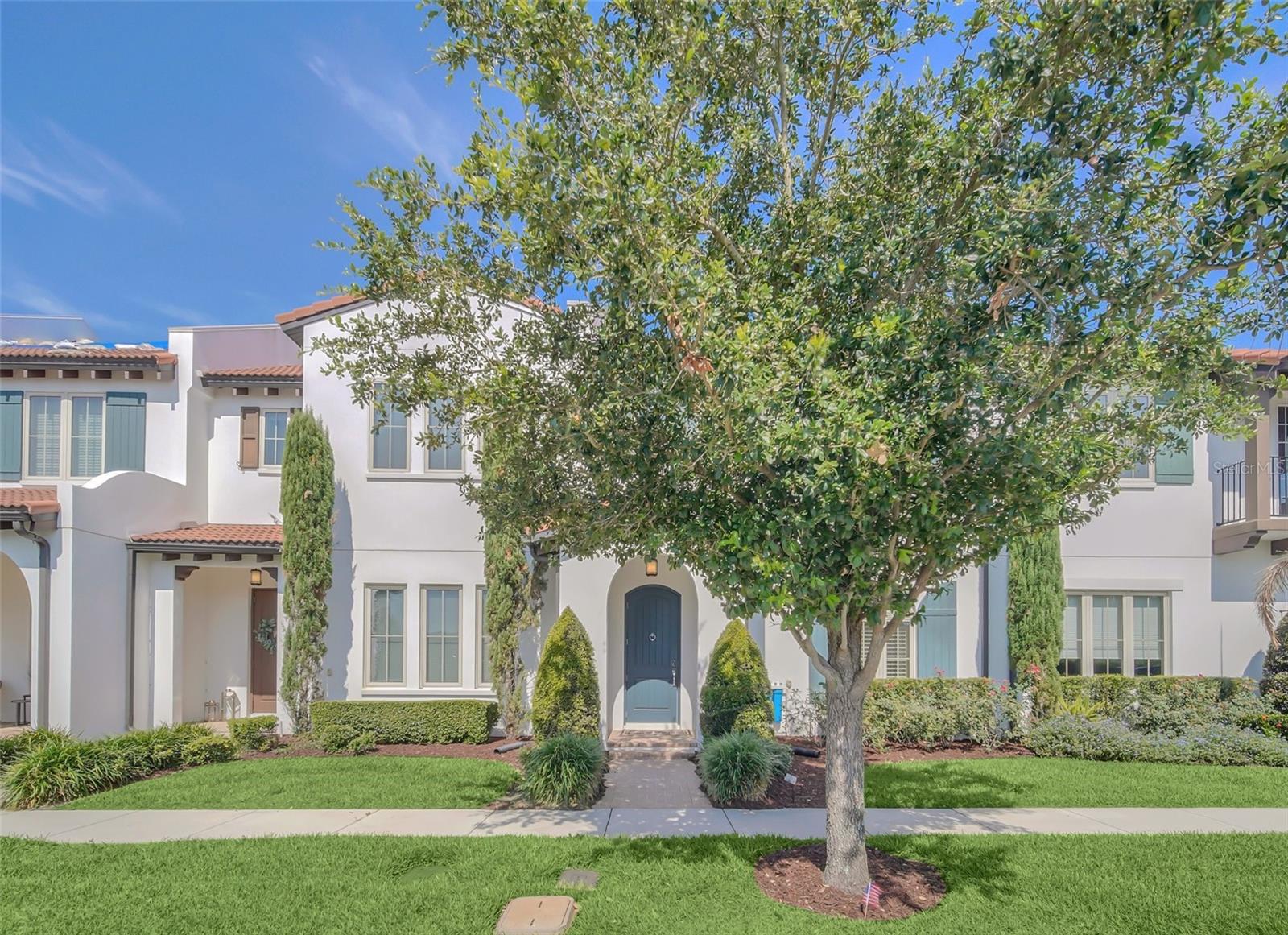 8878 Bismarck Palm Drive home for sale in LAKESHORE PRESERVE