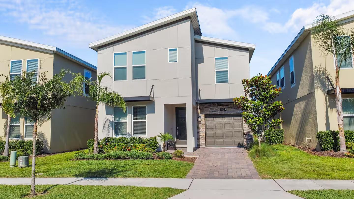 1069 Leader Street home for sale in STONEYBROOK SOUTH NORTH PRCL PH